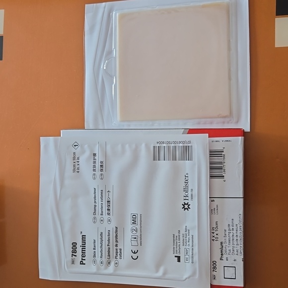 Lot of Ostomy Supplies, Holister Barrier Sheets, Brava Powder&Adapt Stoma powder - Picture 3 of 8